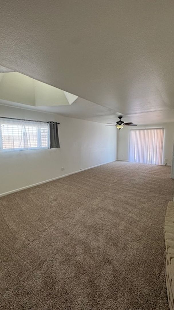 Building Photo - LONG TERM! 3 Bedroom 3 Bath Pool Home!