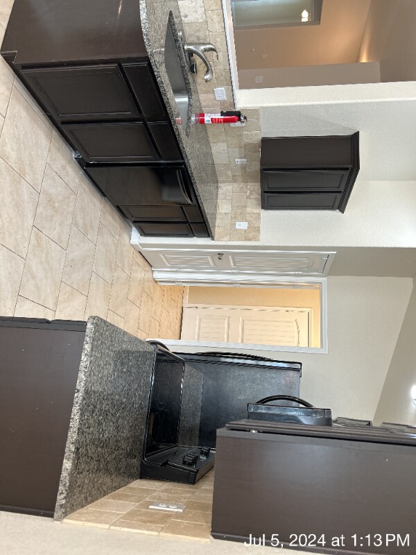 Building Photo - 7406 Sinclair St