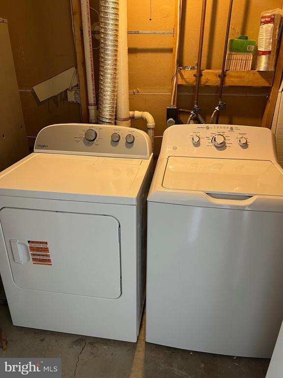 Building Photo - 132 Savannah Ct