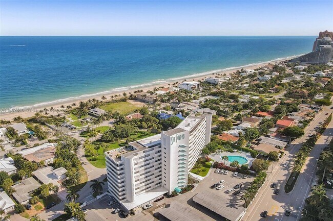 Building Photo - 2840 N Ocean Blvd