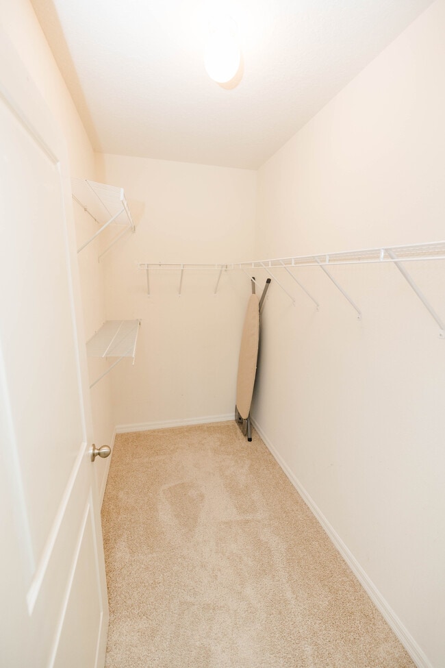 Building Photo - 6777 Longboat Dr