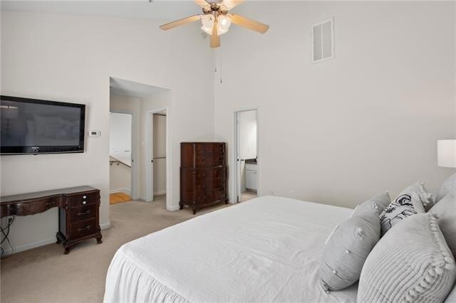 Building Photo - 1720 Nicholson Dr