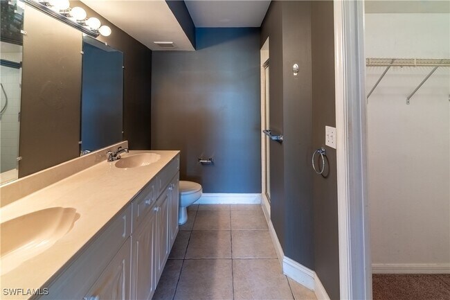 Building Photo - 108 Pebble Shores Dr