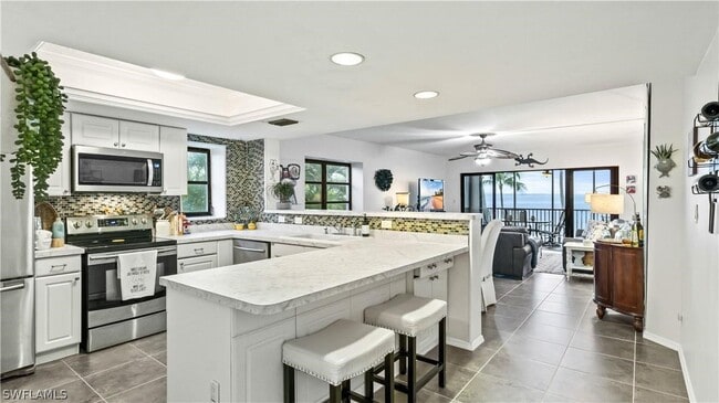 Building Photo - 3350 N Key Dr