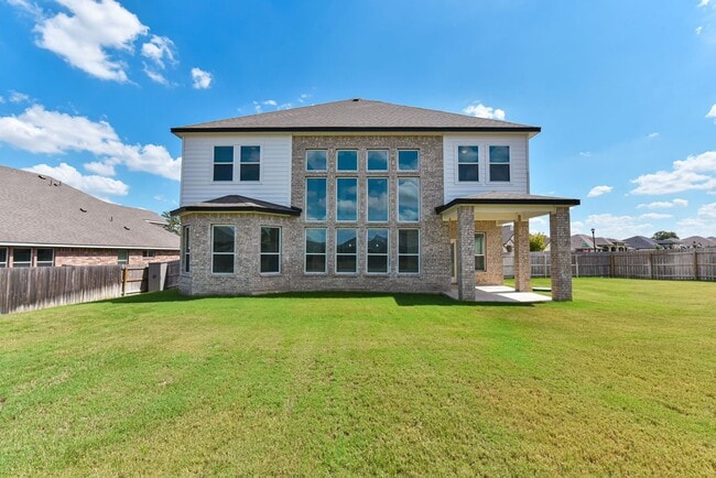 Building Photo - 7915 Gold Dr