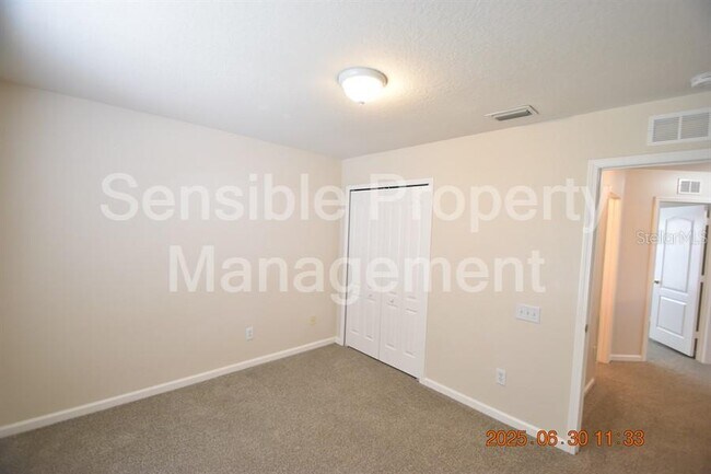 Building Photo - 11570 Misty Isle Ln