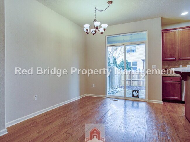 Building Photo - 14286 Russ Wilcox Way
