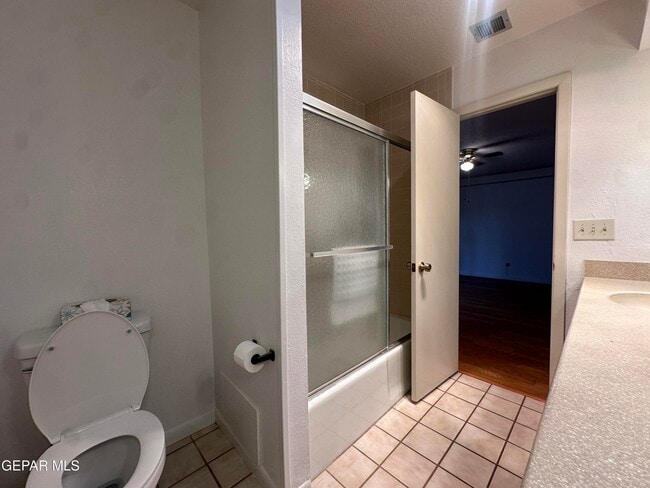 Building Photo - 724 Espada Dr