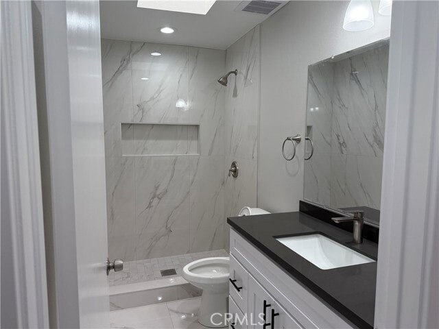 Building Photo - 14338 La Mesa Rd