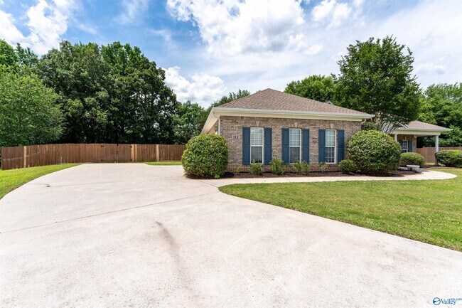 Building Photo - 112 Blanca Dr