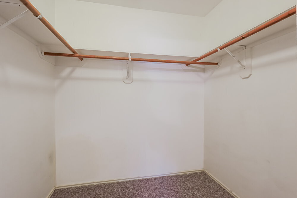 Building Photo - 11811 Sunny Stream Dr