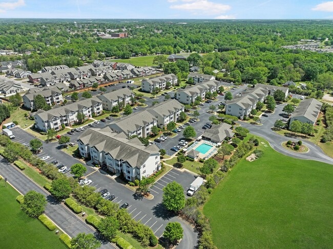 Building Photo - 1405 Jarmel Way