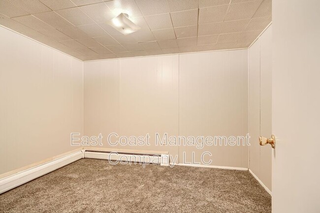 Building Photo - 7071 Pindell School Rd