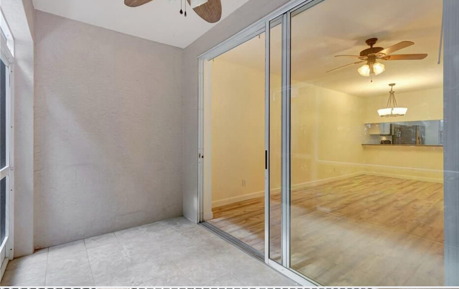 Building Photo - 326 Bradstrom Cir