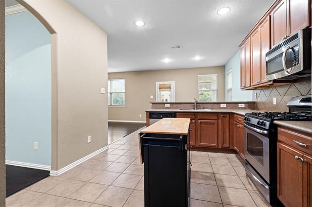 Building Photo - 312 Perkins Dr