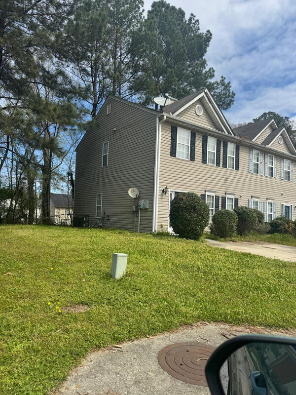 Building Photo - 2953 Falling Water Point