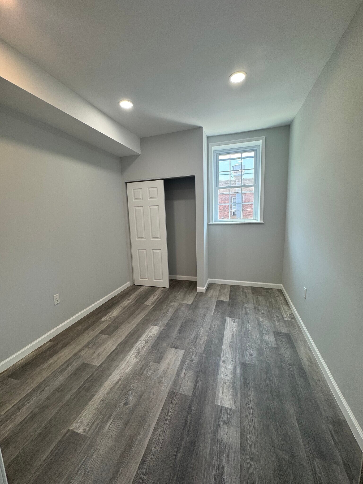 Building Photo - 1850 S 23rd St