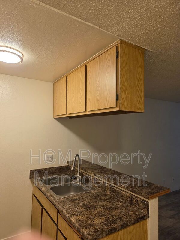 Building Photo - 10075 Tujunga Canyon Blvd