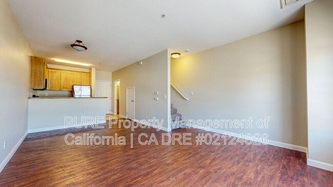 Building Photo - 110 5th St
