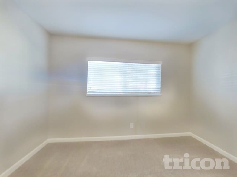Building Photo - 331 El Dorado Dr