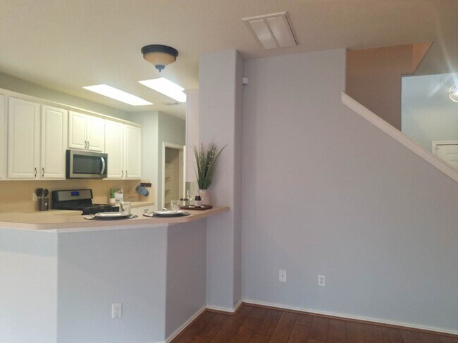 Building Photo - 27 Summer Haze Cir