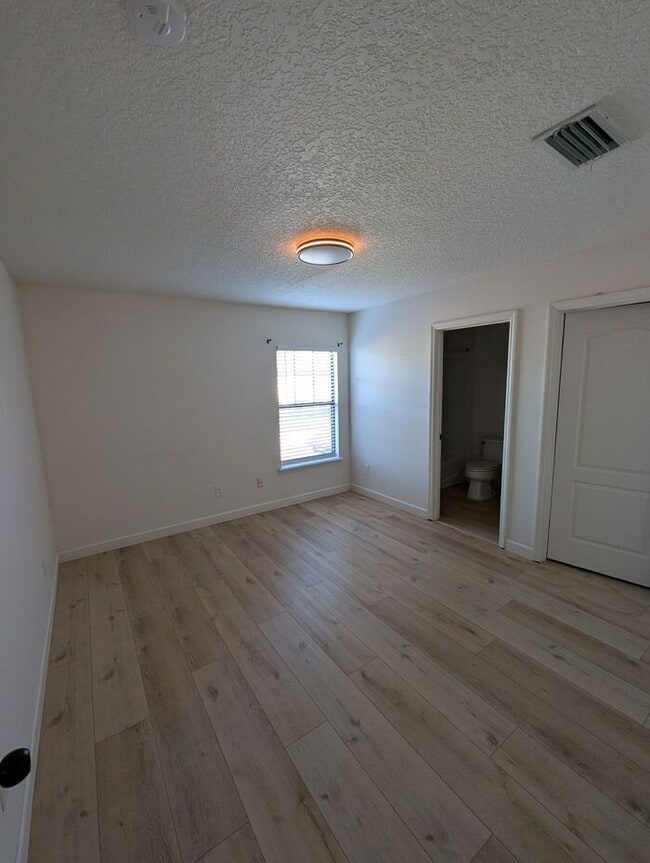 Building Photo - 131 Merlot