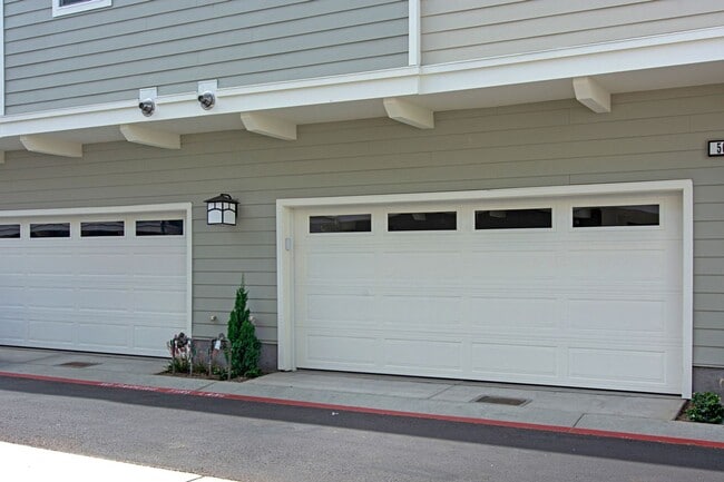 Building Photo - 511 Sandpiper Wy