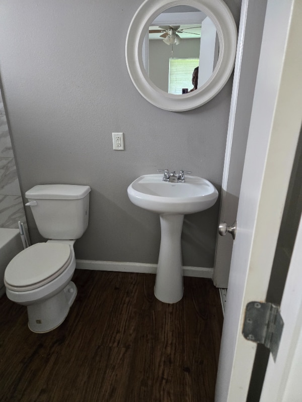 Building Photo - 111 Echols St