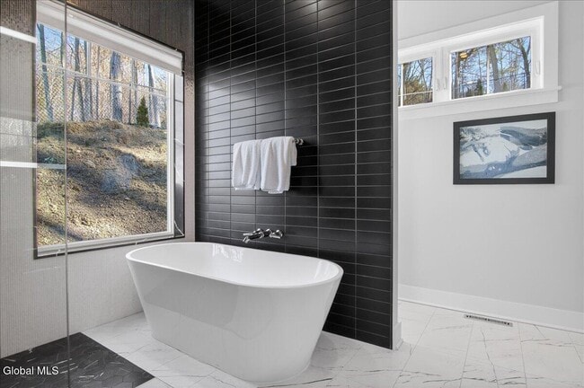 Building Photo - 91 Rodgers Ln