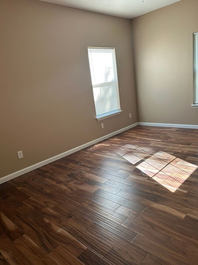 Building Photo - 3051 Bluster Ct