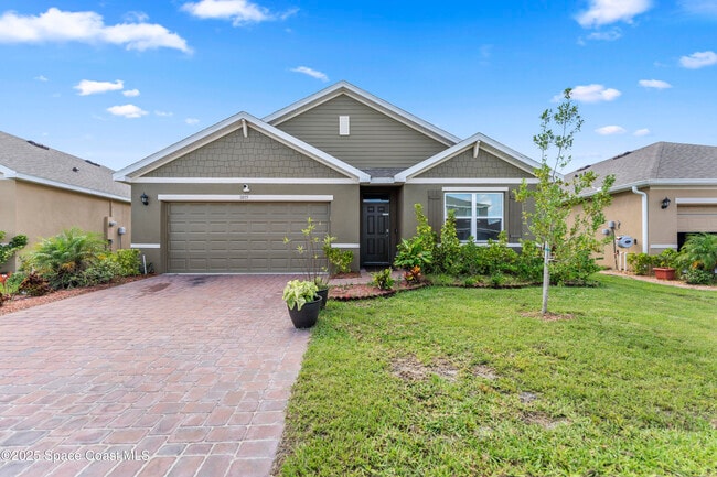 Building Photo - 1015 Dugan CIR SE