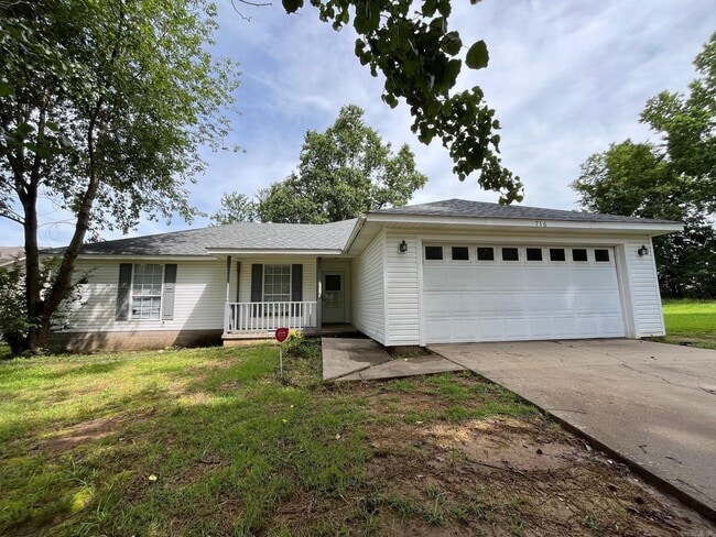Primary Photo - 716 N Hospital Dr