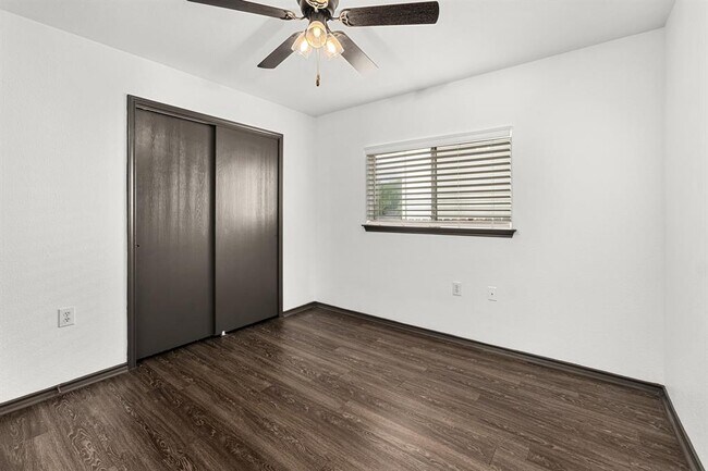 Building Photo - 7525 Springtime Trail
