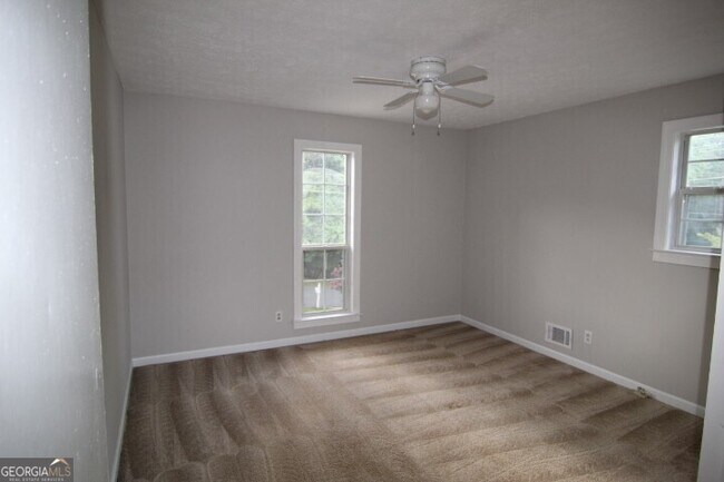 Building Photo - 3765 Manor House Dr