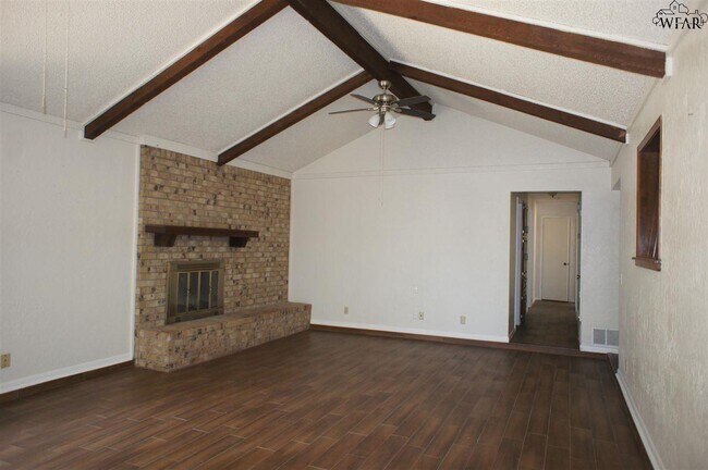 Building Photo - 4613 Spring Shadow Dr