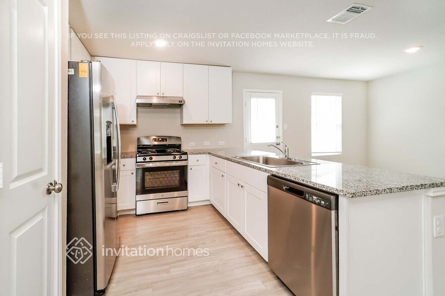 Building Photo - 7326 Plata Cir