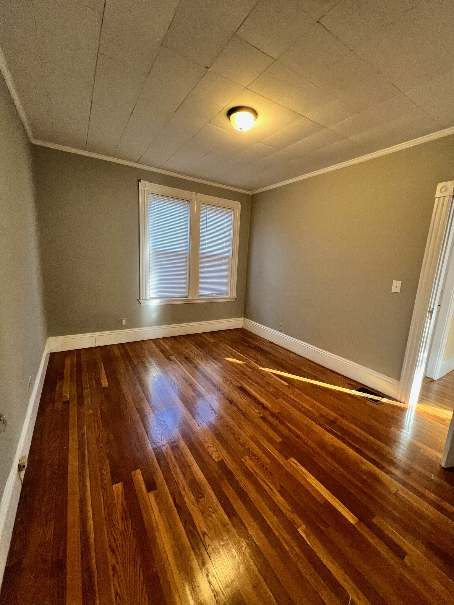 Bedroom 2 - 610 Humphrey St