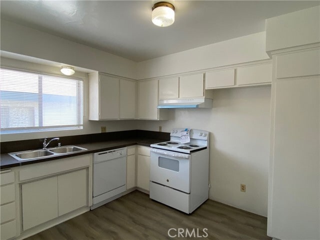 Building Photo - 320 N Stoneman Ave