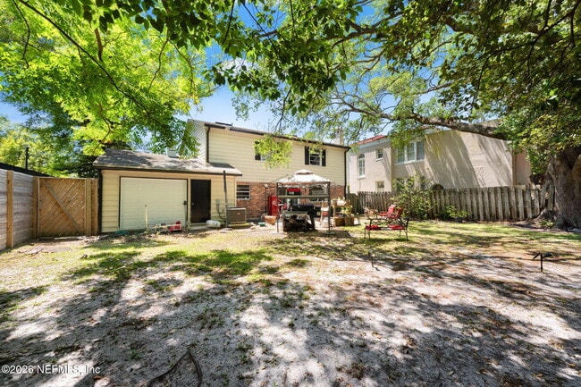 Building Photo - 4339 Genoa Ave