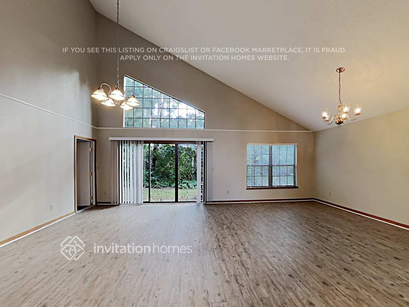 Building Photo - 908 Silver Leaf Pl