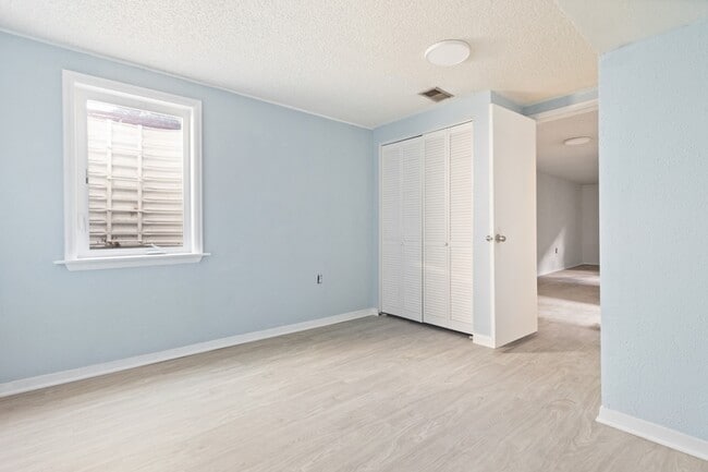 Building Photo - 11579 W 58th Ave