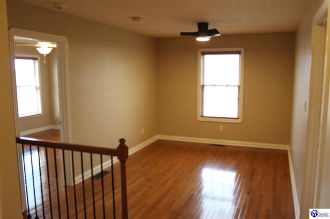 Building Photo - 113 Sugar Hill Dr