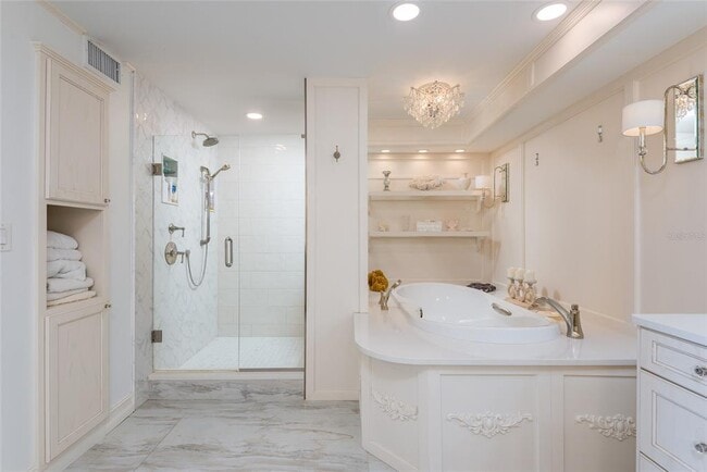 Building Photo - 5700 Mariner St