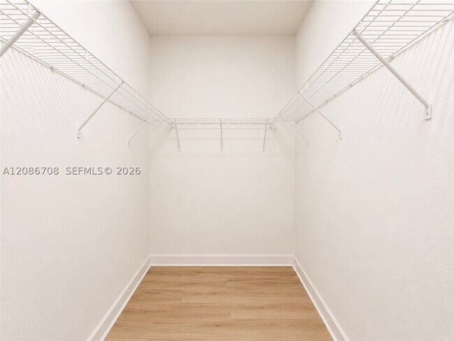 Building Photo - 3448 W 110th St