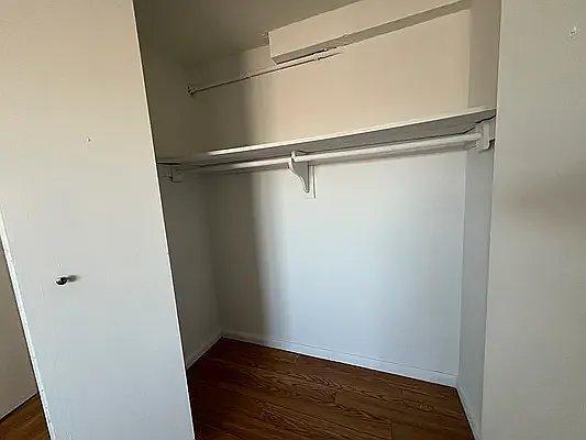 Building Photo - 2 bedroom in Bronx NY 10465