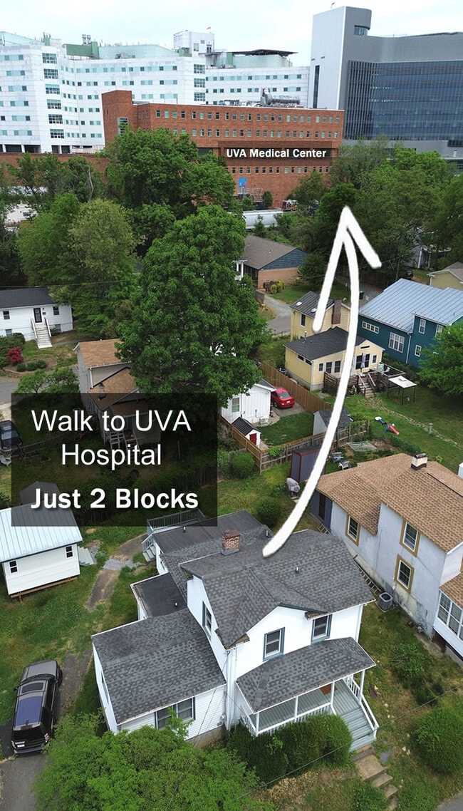 Building Photo - 1023 King St