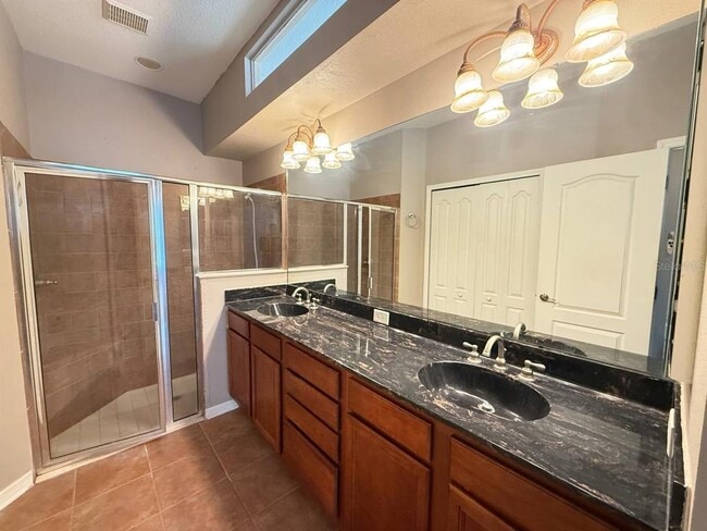 Building Photo - 3423 Chapel Creek Cir