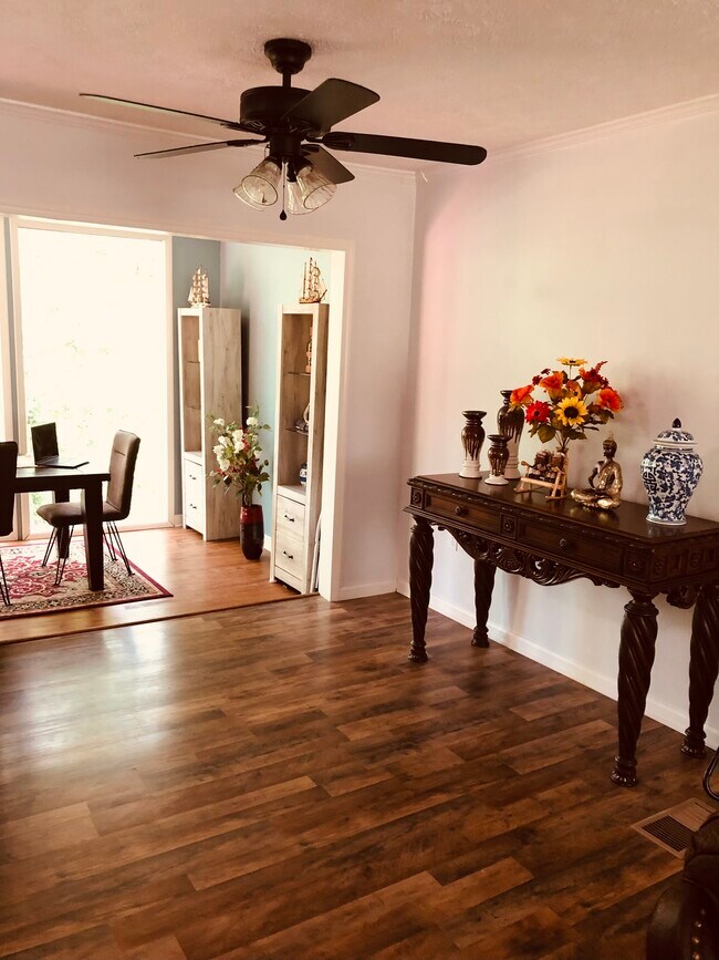 Living Room/Kitchen - 660 Black Bear Run Rd