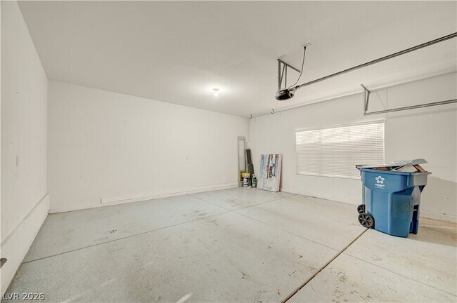 Building Photo - 139 Bloomsbury Ave