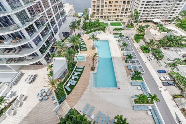 Building Photo - 151 N Seabreeze Blvd